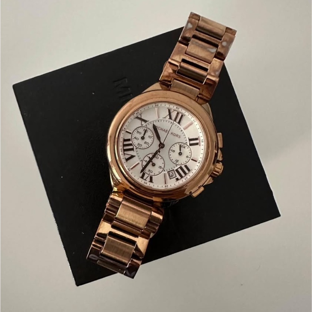 Michael Kors Rose gold watch